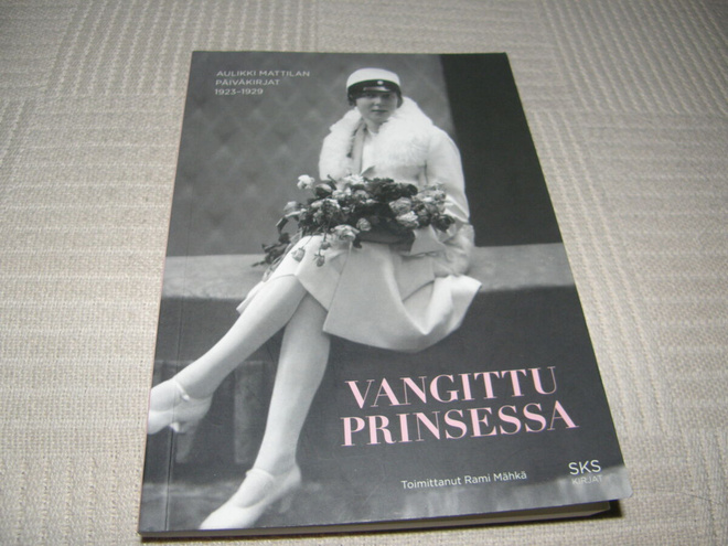 Rami Mähkä (toim.) Vangittu prinsessa  -nid