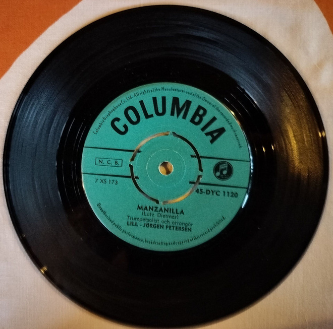 LILL-JÖRGEN PETERSEN 7”Manzanilla/Two dark eyes, 45-DYC 1120