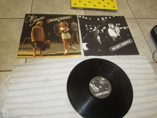SECRET SERVICE - OH SUSIE ; LP v 1979
