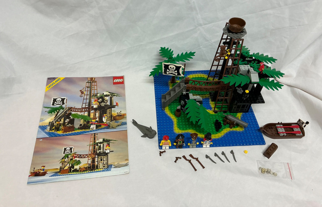 Lego Pirates 6270 Forbidden Island + ohje