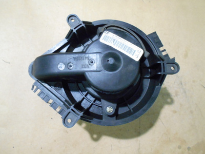 Puhallinmoottori Valeo 841915A. Citroen Xantia 1993-2003