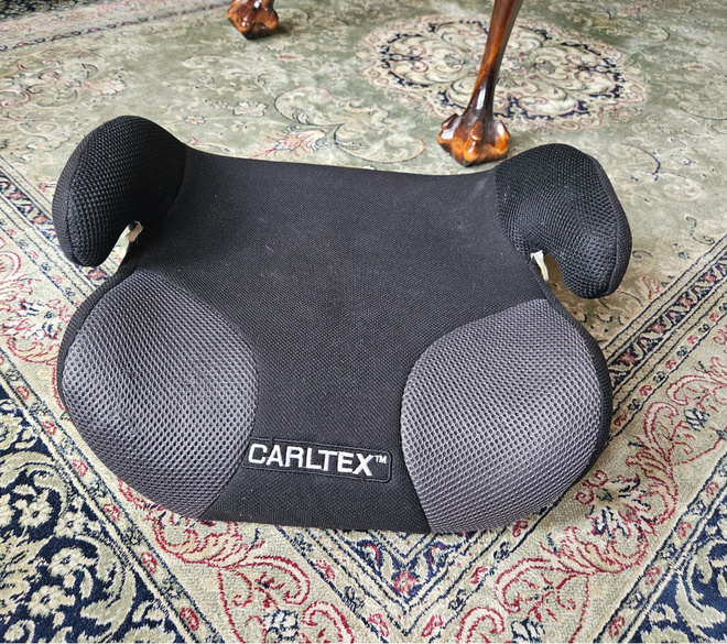 Carltex-istuinkoroke autoon, 15-36 kg