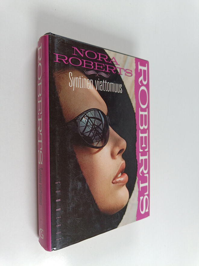 Nora Roberts : Syntinen viattomuus