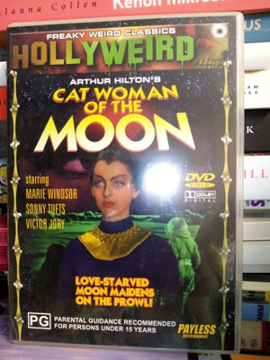DVD Cat Woman of the Moon ( SIS POSTIKULU )
