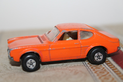70-luku Ford Capri mk1 pikkuauto pienoismalli Matchbox 1970