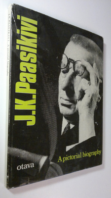 Uuno Tuominen : J. K. Paasikivi : a pictorial biography