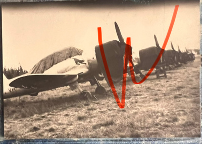 Valokuva rivi VL Myrsky hävittäjiä