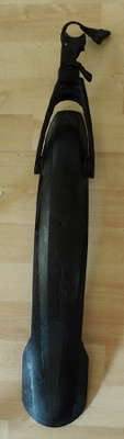 X-Blade 26-27'' takalokasuoja - Musta