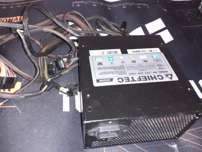 Virtalähde - Chieftec CFT-650-14CS 650W ATX