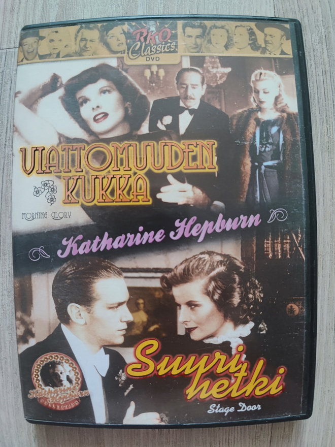 Viattomuuden kukka Suuri hetki Katharine Hepburn