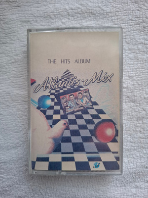 Platinas, Ussia – Atlantis Mix (The Hits Album Vol 2 C-KASSU