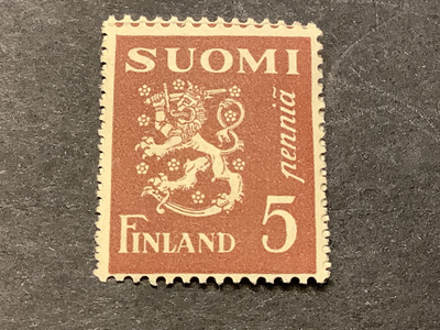 143 / 1930 M30 Leijona ruskea 5 penniä ** postituore