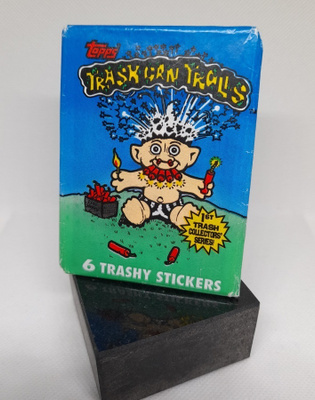 Trash Can Trolls, 1992 - Avaamaton Topps-paketti
