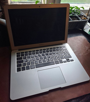 Apple Macbook Air 2014