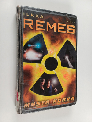 Ilkka Remes : Musta kobra