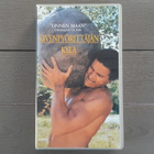 VHS: Kivenpyörittäjän Kylä (O: Markku Pölönen 1995) - pikkukuva 1