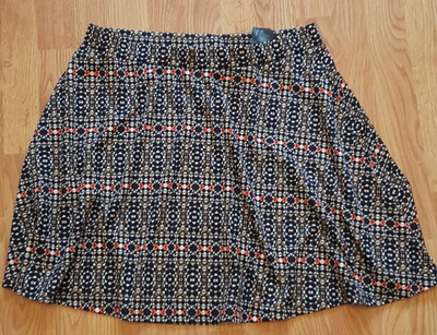 Hyvä vaatepaketti koko L