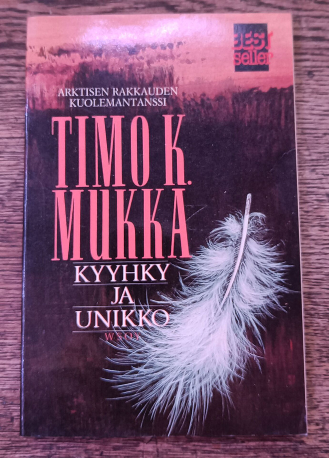 Timo K. Mukka: Kyyhky ja unikko