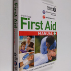 First aid manual : the step by step guide for everyone - pikkukuva 1