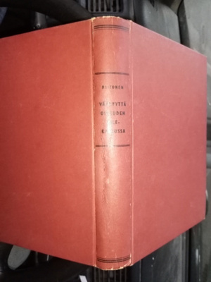 HIITONEN : VÄÄRYYTTÄ OIKEUDEN VALEPUVUSSA (SIGNED)