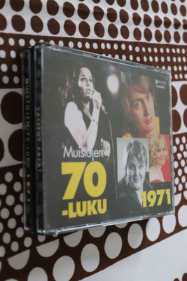 3CD Muistojen 70-luku : 1971 ( 2002 Valitut Palat )