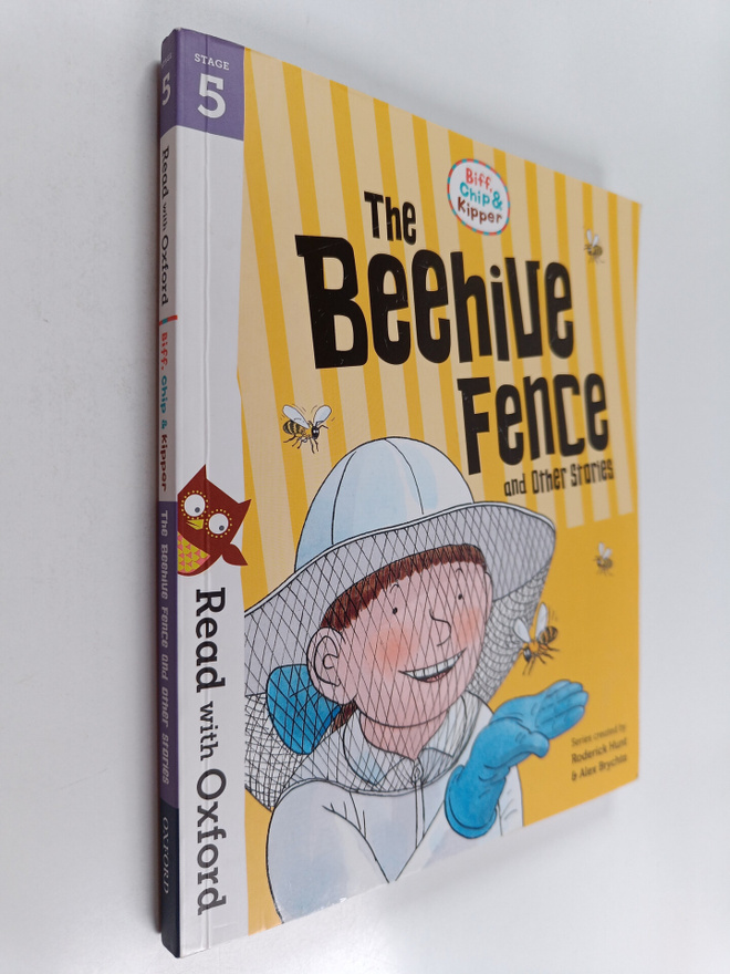 Roderick Hunt : Beehive Fence and Other Stories