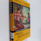 Anni Swan : Pikkupappilassa - pikkukuva 1