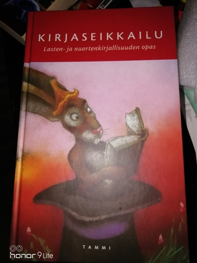 Kirjaseikkailu Lasten ja nuorten kirjallisuuden opas