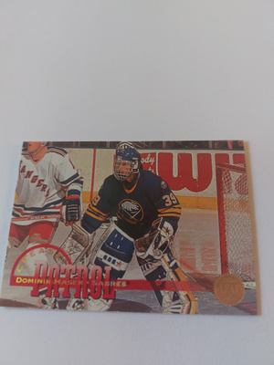 1994-95 Leaf Crease Patrol #6 Dominik Hasek