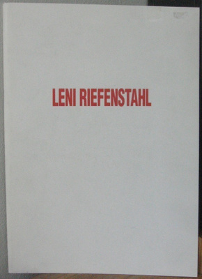 Riitta Raatikainen (t.): Leni Riefenstahl. 27 s.