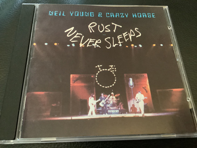 NEIL YOUNG & Crazy Horse - Rust Never Sleeps