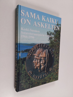 Ari T. Manninen : Sama kaiku on askelten : Keski-Suomen s...