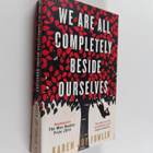 Karen Joy Fowler : We are all completely beside ourselves - pikkukuva 1