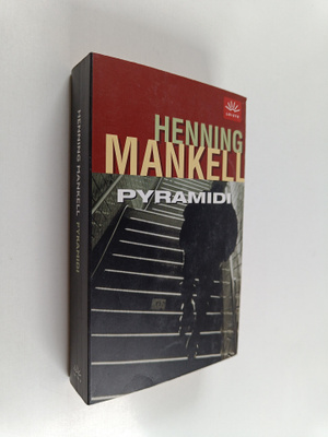 Henning Mankell : Pyramidi