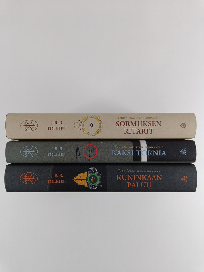 J. R. R. Tolkien : Taru sormusten herrasta 1-3