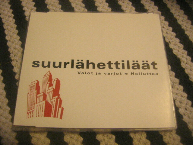 Suurlähettiläät - Valot ja varjot (cds)