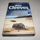 Ann Cleeves Väärä todistus -sid - pikkukuva 1