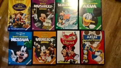 Disney DVD paketti ( 8 DVD)