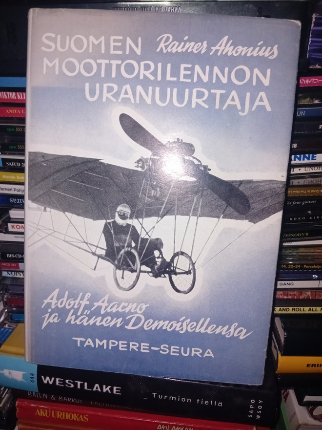 Ahonius : Suomen moottorilennon uranuurtaja ( SIS POSTIKULU