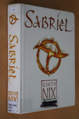Garth Nix : Sabriel ( 1.p. 2004 k.po )