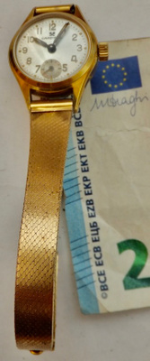 VANHA Kello Cardina Waterresistant Sveitsiläinen
