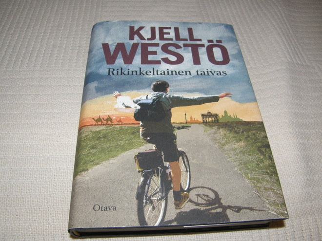 Kjell Westö Rikinkeltainen taivas   -sid
