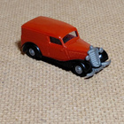 Mercedes-Benz	170V	Pakettiauto	1936	punainen 1:87	Praline - pikkukuva 1