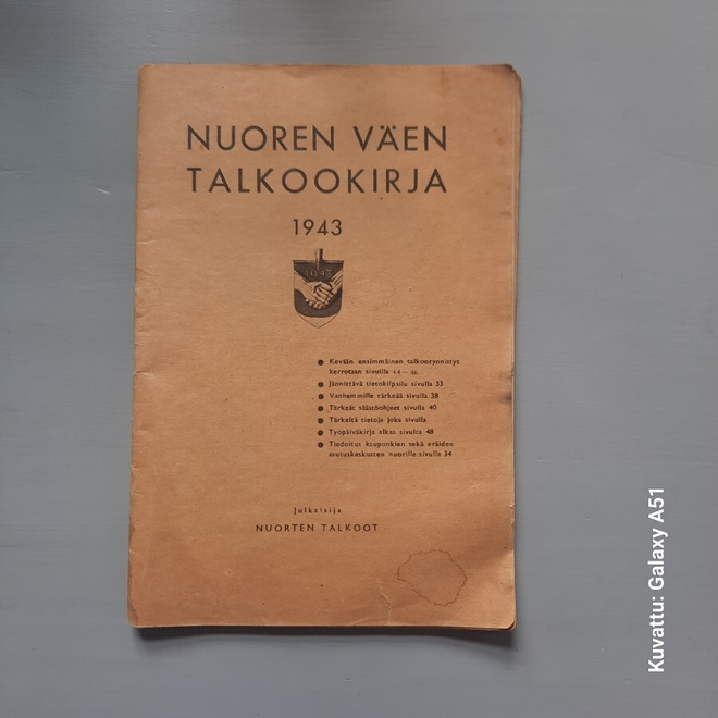Nuoren väen talkookirja v-1943, kannet puuttuu?