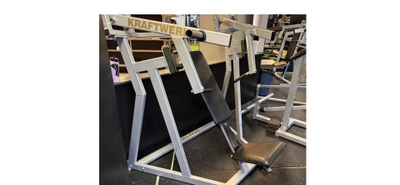 Kraftwerkin chest press- laite