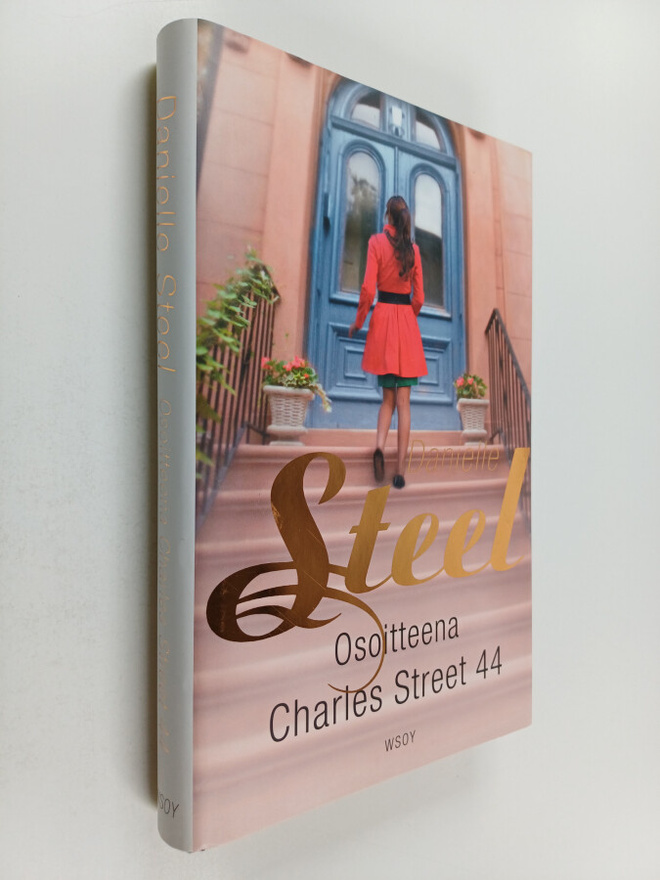 Danielle Steel : Osoitteena Charles Street 44