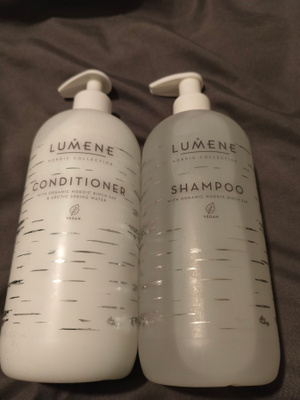 Lumene shampoo ja hoitoaine