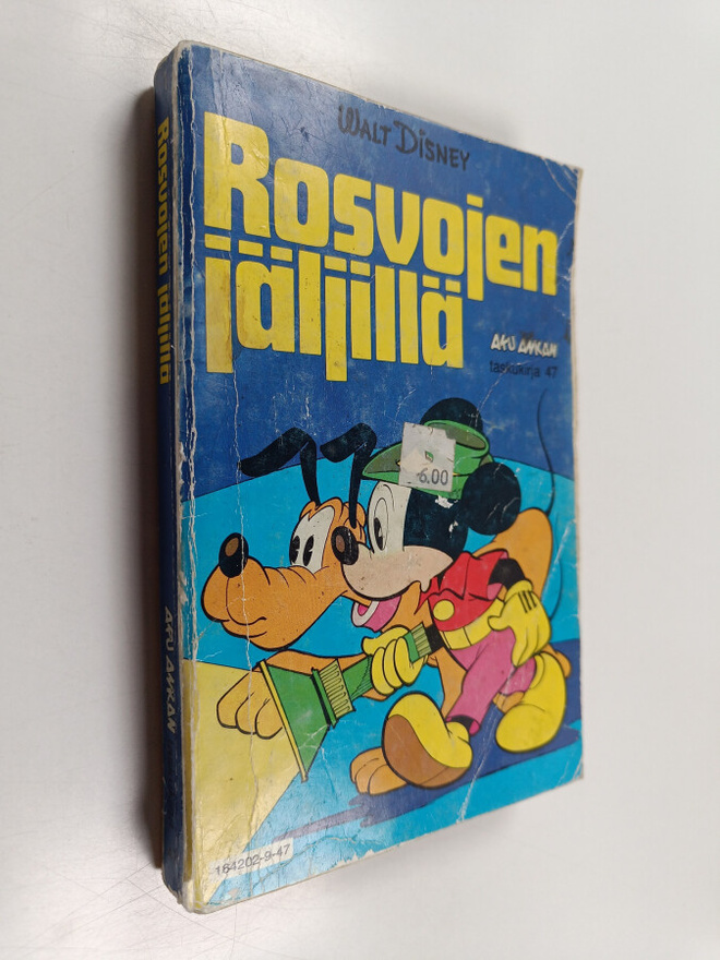 Walt Disney : Rosvojen jäljillä