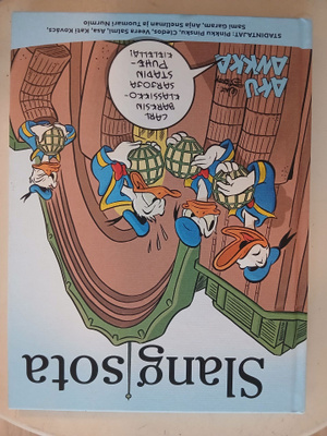 Aku Ankka; Slangisota