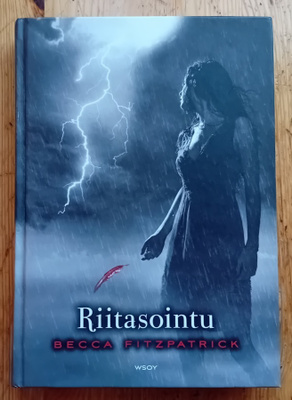 Becca Fitzpatrick - Riitasointu